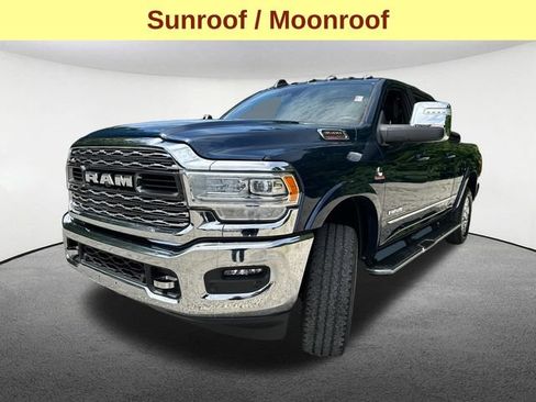 Used 2024 RAM 3500 Limited AWD/4WD image 5