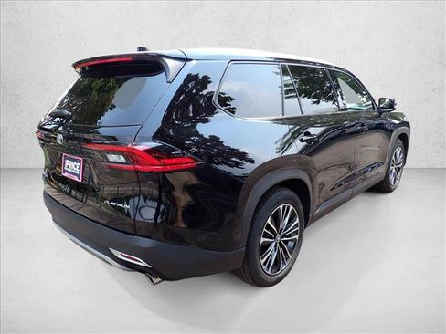 Certified 2025 Toyota Grand Highlander AWD Hybrid image 4