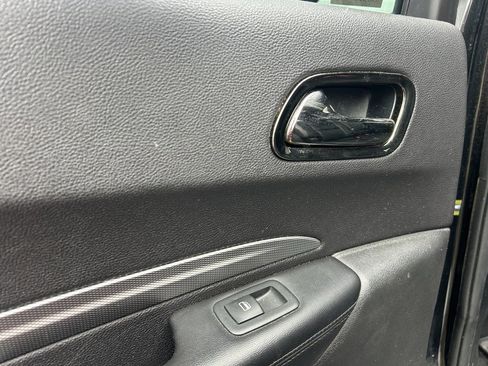 Used 2020 Dodge Durango GT image 27