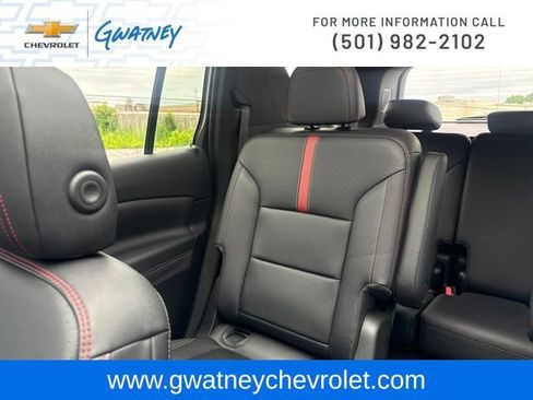 Used 2024 Chevrolet Traverse RS w/ LPO, Floor Liner Package AWD/4WD image 23