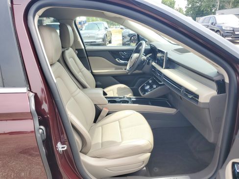Certified 2020 Lincoln Corsair AWD w/ Equipment Group 101A image 9