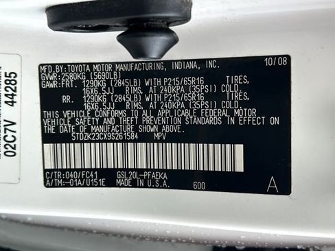 Used 2009 Toyota Sienna CE image 18