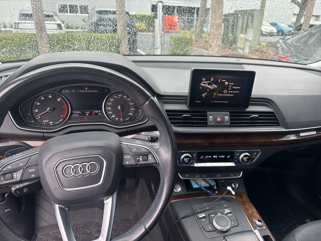 Used 2020 Audi Q5 2.0T Premium w/ Convenience Package AWD/4WD image 8
