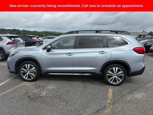 Used 2022 Subaru Ascent Limited AWD/4WD image 9