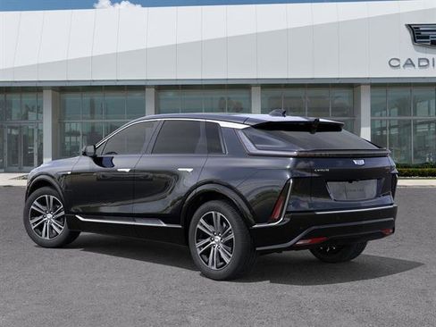 New 2025 Cadillac Lyriq Luxury w/ LPO, Floor Liner Package RWD image 4