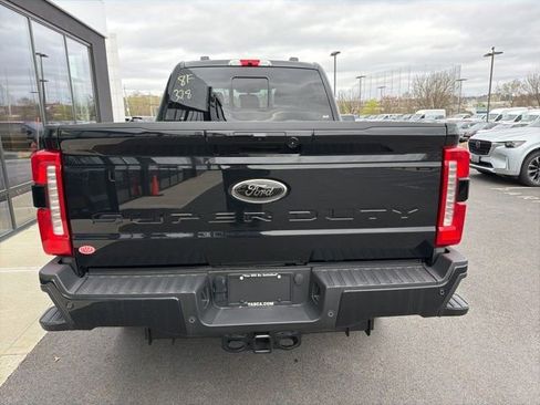 New 2025 Ford F350 Lariat w/ Lariat Ultimate Package AWD/4WD image 4