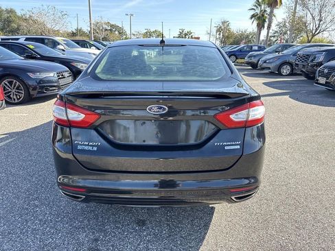 Used 2014 Ford Fusion Titanium image 5
