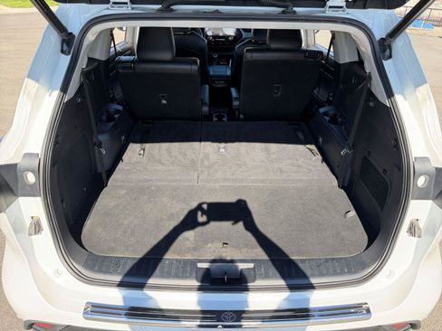 Used 2023 Toyota Highlander Limited w/ Protection Package #3 (TMS) image 28