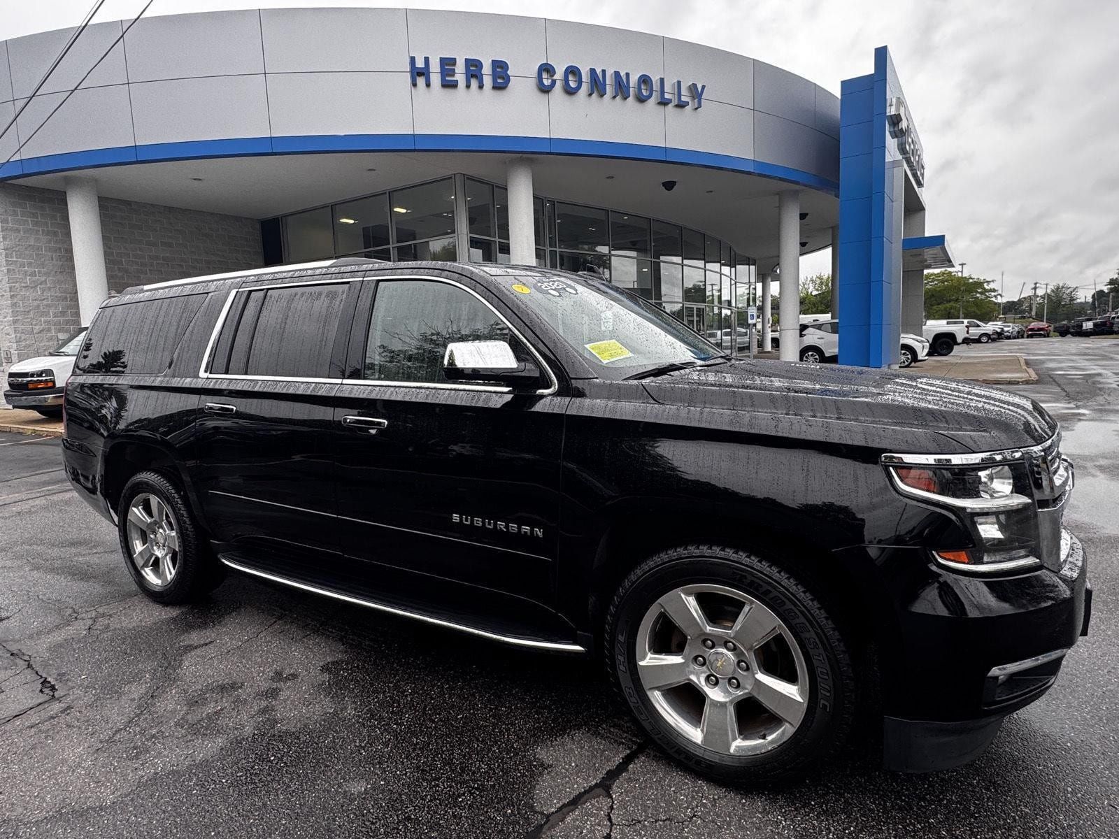 Certified 2020 Chevrolet Suburban Premier AWD/4WD image 1