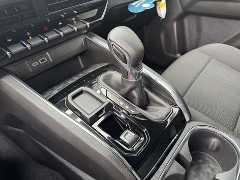 Used 2024 GMC Canyon Elevation w/ Trailering Package image 29