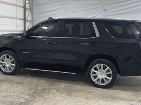 Used 2023 Chevrolet Tahoe High Country image 6