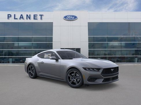 New 2025 Ford Mustang Coupe image 9