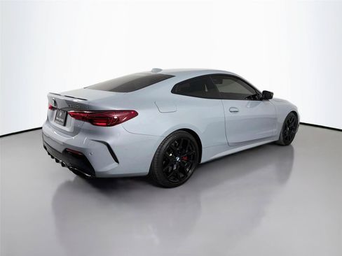 Certified 2025 BMW M440i Coupe w/ Premium Package RWD image 5