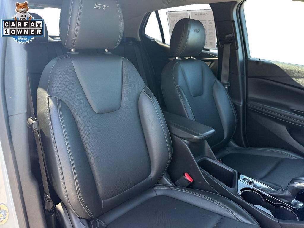 Used 2024 Buick Encore GX Sport Touring AWD/4WD image 15
