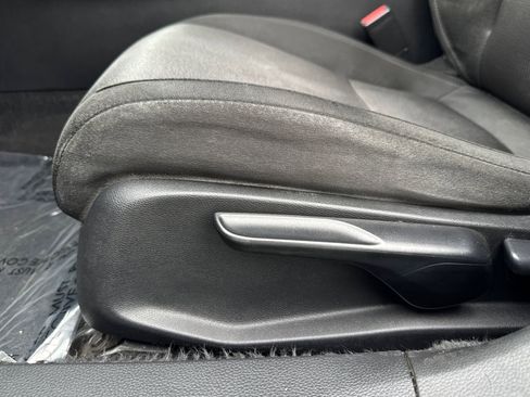 Used 2019 Honda Accord LX image 13