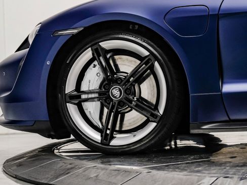 Used 2020 Porsche Taycan Turbo image 85