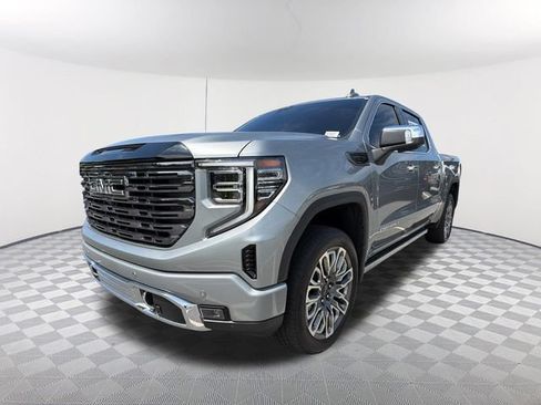 Used 2025 GMC Sierra 1500 Denali Ultimate AWD/4WD image 1