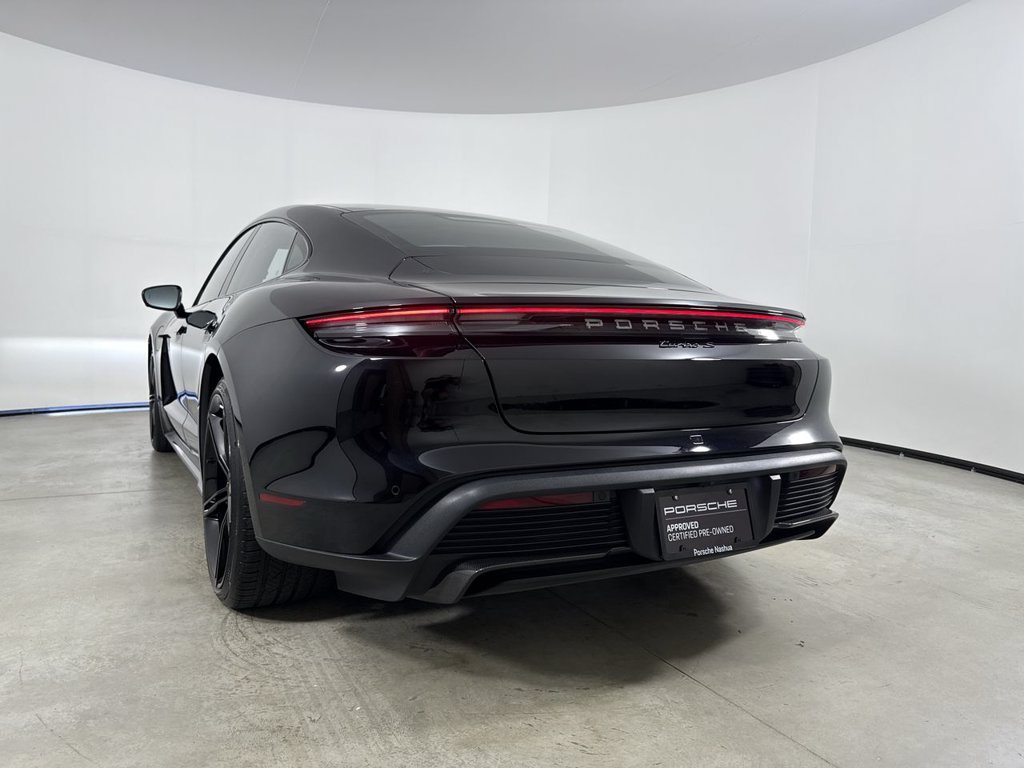 Certified 2021 Porsche Taycan Turbo S w/ Premium Package AWD/4WD image 19