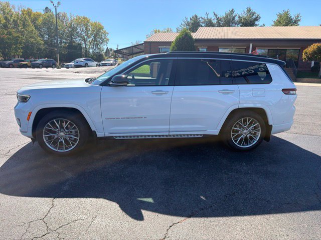 Used 2025 Jeep Grand Cherokee L Summit w/ Advanced Protech Group IV AWD/4WD image 13