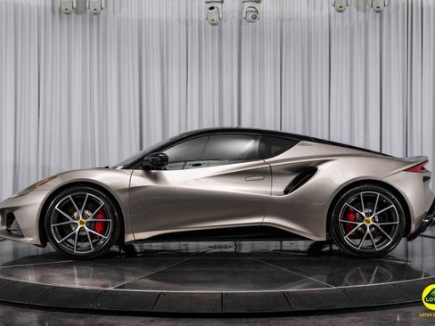Used 2024 Lotus Emira First Edition image 9