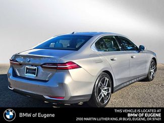 New 2026 BMW 530i xDrive w/ Premium Package AWD/4WD video 3