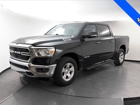 Used 2019 RAM 1500 Big Horn AWD/4WD image 2
