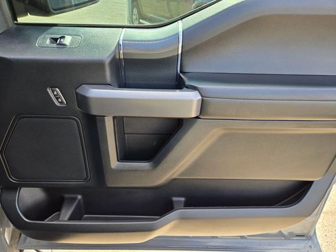 Used 2019 Ford F150 XLT w/ Equipment Group 302A Luxury image 24