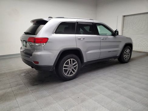 Used 2019 Jeep Grand Cherokee Laredo w/ Laredo X Package image 10