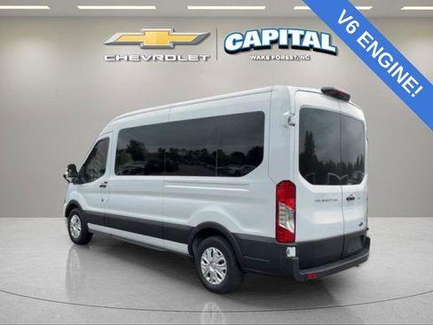 Used 2025 Ford Transit 350 XLT RWD image 3