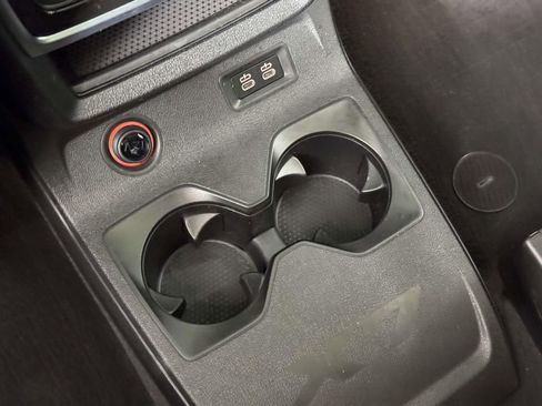 Used 2024 BMW X7 xDrive40i w/ Climate Comfort Package image 33