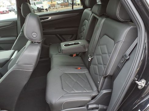 New 2026 Volkswagen Atlas Cross Sport SE AWD/4WD image 28