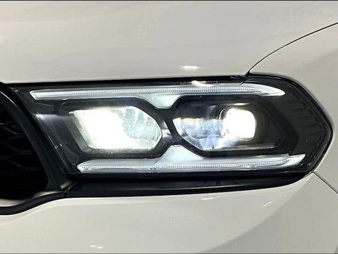 Used 2025 Dodge Durango R/T image 32