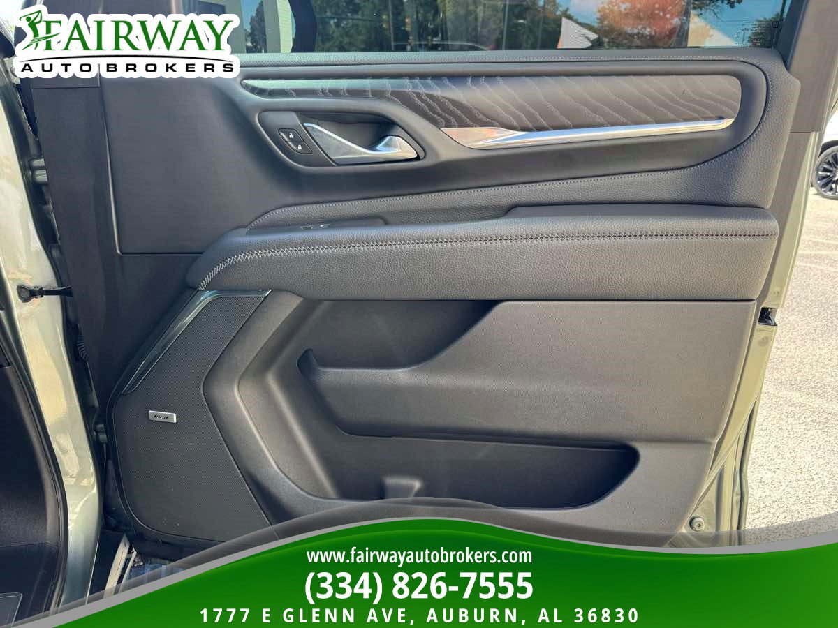 Used 2023 GMC Yukon XL Denali w/ Advanced Technology Package RWD image 34