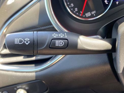 Used 2024 Chevrolet Malibu LT FWD image 21