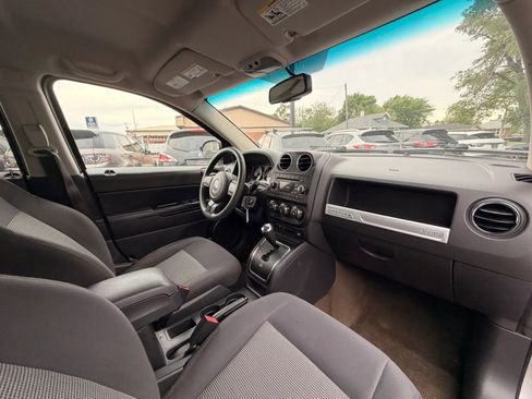 Used 2016 Jeep Compass Sport w/ Power Value Group FWD image 19