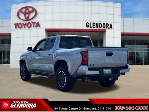 Certified 2024 Toyota Tacoma TRD Sport w/ TRD Sport Upgrade Package AWD/4WD image 7