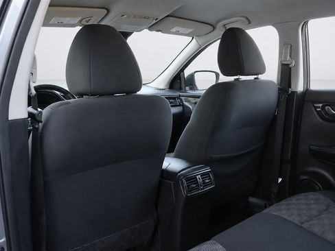 Used 2021 Nissan Rogue Sport SV FWD image 18