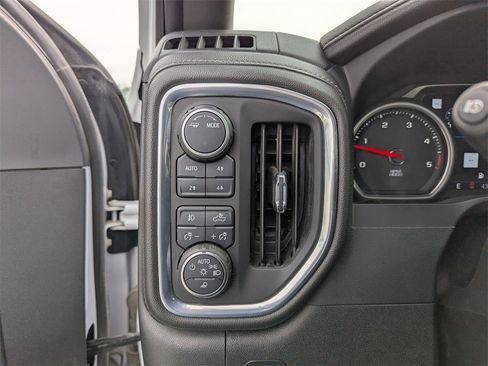 Used 2022 Chevrolet Silverado 3500 High Country w/ Safety Package II image 15