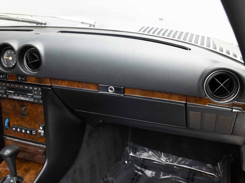 Used 1987 Mercedes-Benz 560 SL image 26
