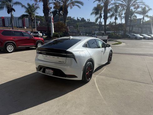 Used 2024 Toyota Prius Prime image 27