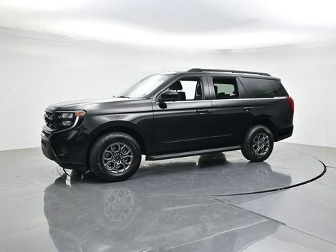 Certified 2025 Ford Expedition Active RWD image 5