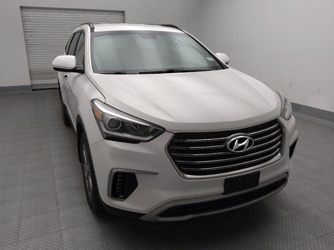 Used 2018 Hyundai Santa Fe SE FWD image 14