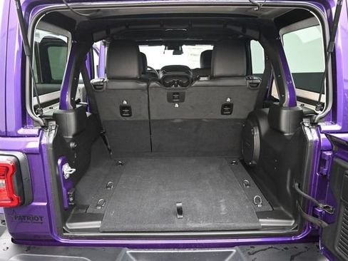 New 2026 Jeep Wrangler Unlimited Rubicon AWD/4WD image 13