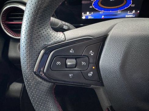 Certified 2024 Chevrolet Trax RS w/ Driver Confidence Package FWD image 14