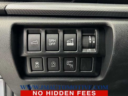 Used 2019 Subaru Forester Limited image 38