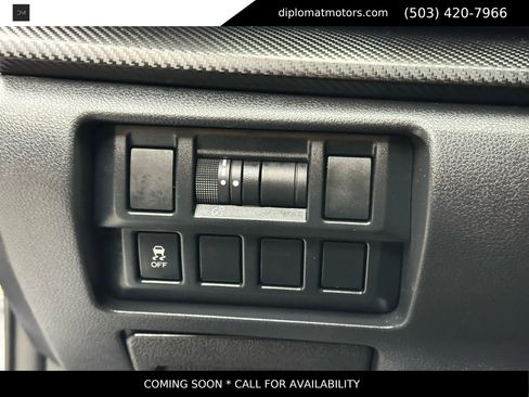 Used 2021 Subaru Crosstrek 2.0i Premium image 36