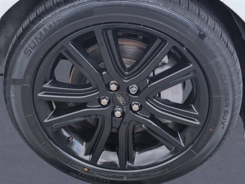Used 2023 Ford Edge ST-Line AWD/4WD image 34