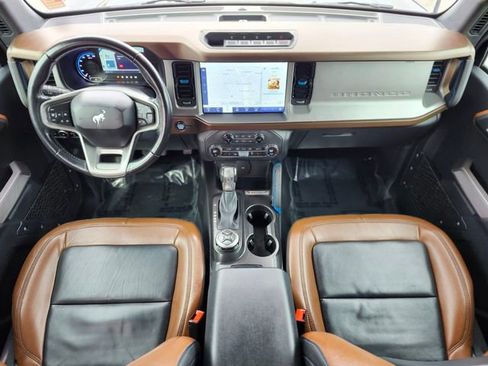 Certified 2023 Ford Bronco Outer Banks w/ Sasquatch Package image 12