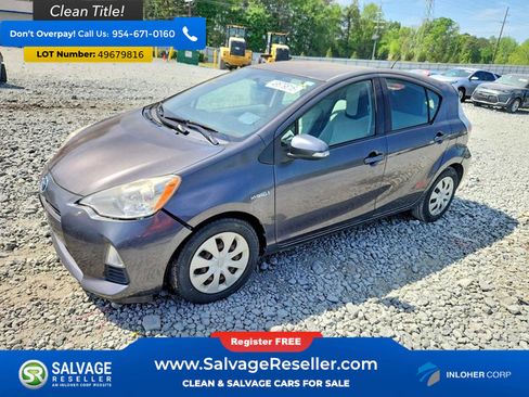 Used 2014 Toyota Prius C One image 1