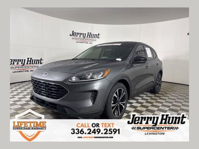 Used 2022 Ford Escape SE w/ SE Sport Appearance Package